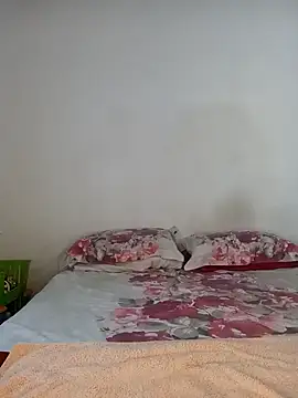 Missvixen81 online show from March 2026 05:02:02 AM