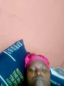 sexybeeeeeeeeee online show from September 2025 08:47:01 AM