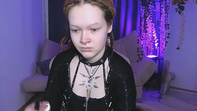 NicoleFlloret online show from March 2025 06:01:01 AM