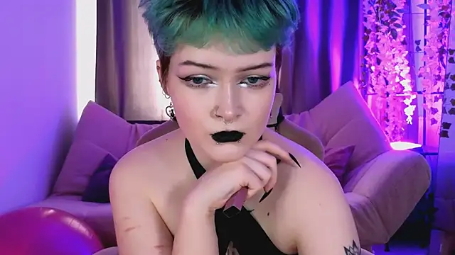 NicoleFlloret online show from March 2025 12:07:02 PM