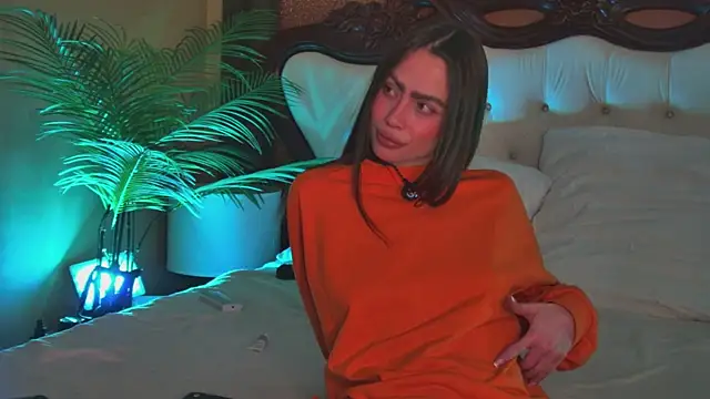 Amanda River online show from March 2026 07:42:01 PM