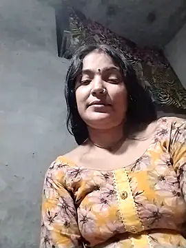 Maidangirl online show from October 2025 04:15:02 PM