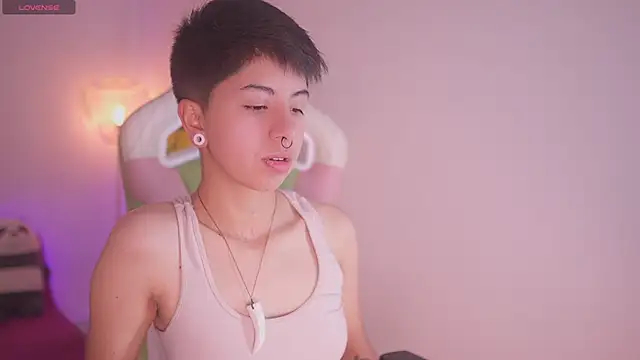 tommy blue online show from November 2025 12:26:01 PM