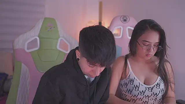 tommy blue online show from November 2025 02:53:02 PM