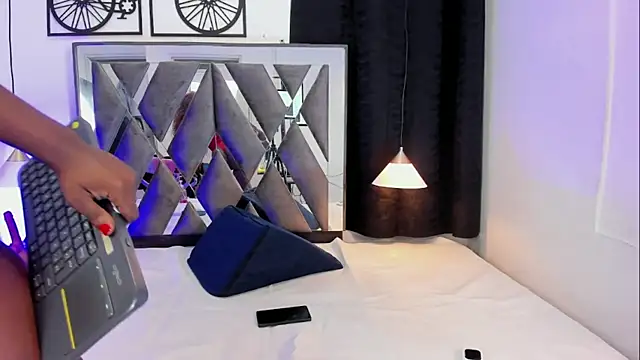 CandyMartinez  online show from March 2026 08:15:02 PM