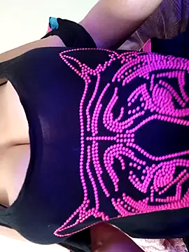 Snapshot of BellyDancer1 chatting on October 2025 09:52:01 AM BellyDancer1 online show from October 2025 09:52:01 AM