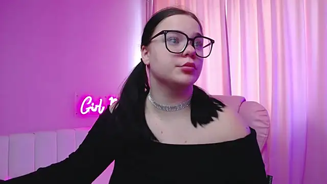 Eliss Shyyo online show from March 2025 07:41:01 AM