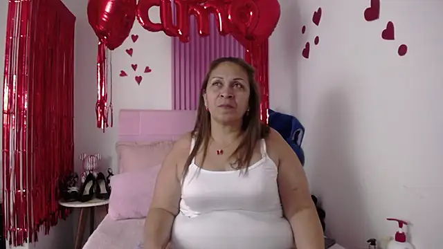 scarlettbooty online show from February 2026 08:04:01 PM