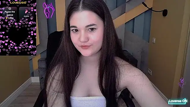 ElinaMils online show from November 2025 12:44:02 PM