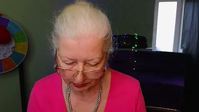 Maya Mayflower online show from March 2025 12:34:02 PM