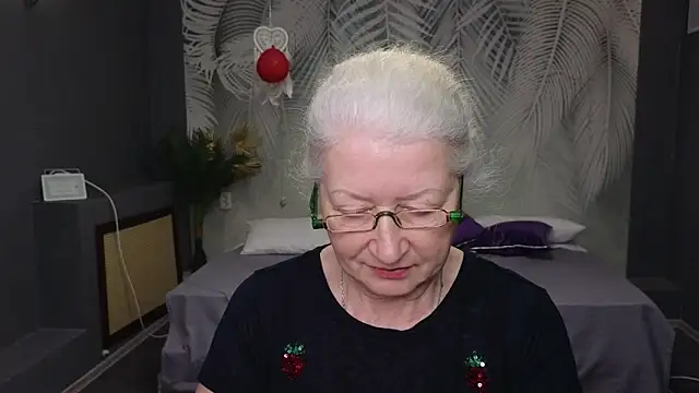 Maya Mayflower online show from March 2025 09:27:01 AM