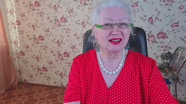 Maya Mayflower online show from April 2026 03:18:01 AM