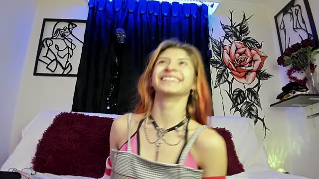 KratosAfroditacs online show from March 2025 12:02:02 PM