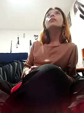 KratosAfroditacs online show from October 2025 01:11:01 AM