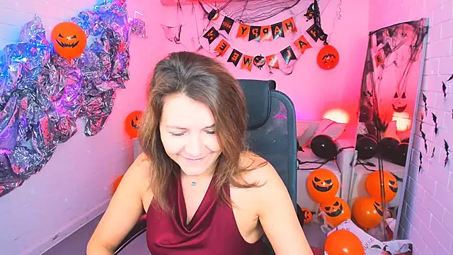 NicoleHitman online show from October 2025 05:26:02 AM