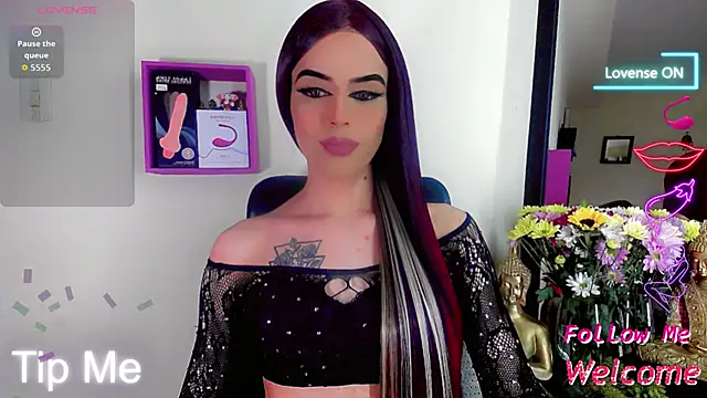 IvanaColizon BigCock online show from December 2025 12:05:01 AM