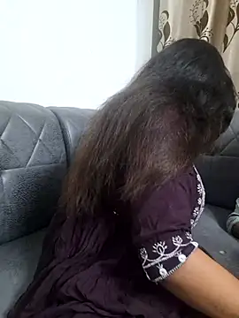 Decant Ruhi143 online show from October 2025 05:24:02 PM