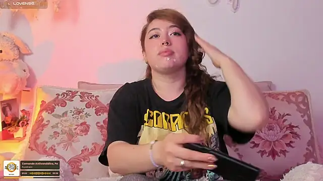 julieta cooper20 online show from September 2025 03:33:02 AM