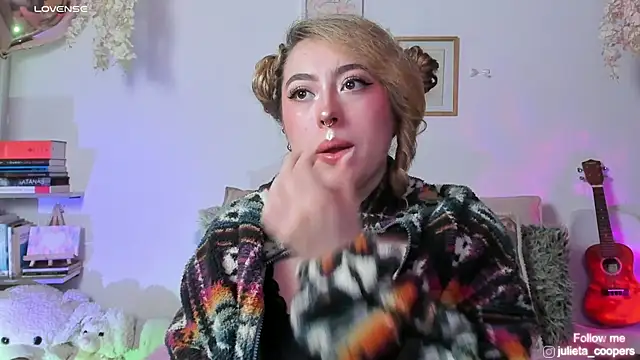 julieta cooper20 online show from March 2026 04:02:02 AM