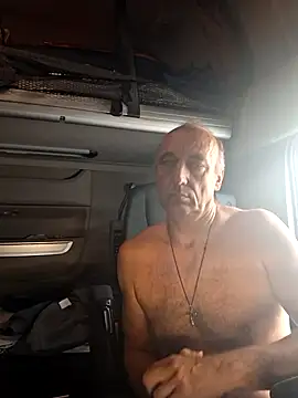 aleksis1313 online show from October 2025 09:41:01 AM