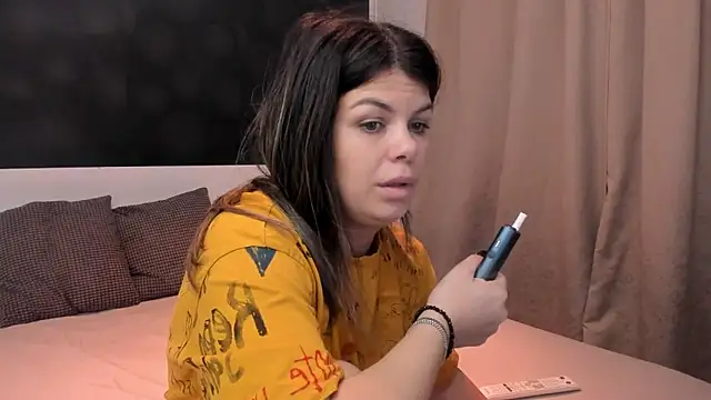 EllyMilf online show from March 2025 08:54:01 PM