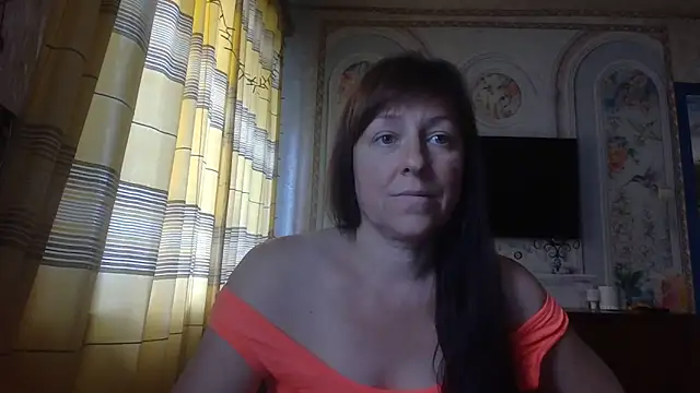 Snapshot of CarolinaReaperRed chatting on June 2026 09:34:02 AM CarolinaReaperRed online show from June 2026 09:34:02 AM