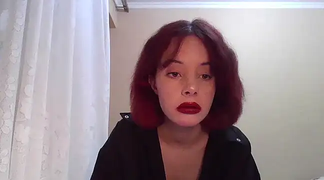  Amber Doll  online show from March 2025 04:00:02 PM