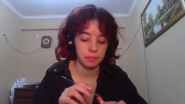  Amber Doll  online show from March 2025 06:53:01 PM