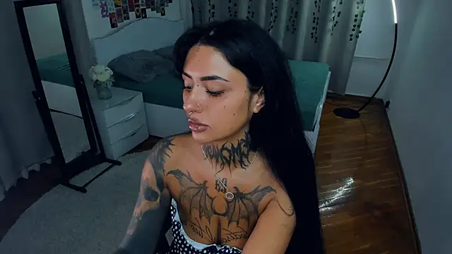 CharimgSabrina online show from October 2025 06:45:02 AM