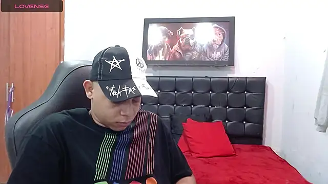 Alejandroo 22 online show from March 2025 02:29:02 PM