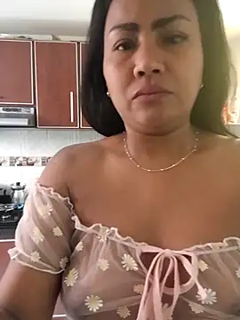 Snapshot of Ariana_Rodriguez chatting on September 2025 03:01:01 PM Ariana Rodriguez online show from September 2025 03:01:01 PM