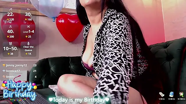 Snapshot of Chanel_milff_ chatting on March 2025 06:32:01 PM Chanel milff online show from March 2025 06:32:01 PM