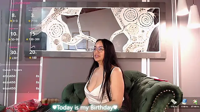 Snapshot of Chanel_milff_ chatting on March 2025 06:42:02 PM Chanel milff online show from March 2025 06:42:02 PM