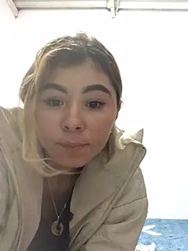  YOUMODELFAVORITE online show from March 2025 04:49:01 AM