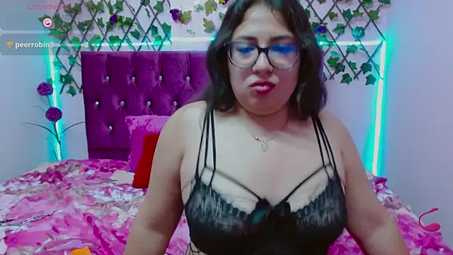 Snapshot of Anny__cute chatting on March 2025 01:03:02 AM Anny cute online show from March 2025 01:03:02 AM
