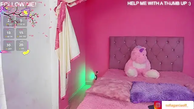 Moonroxe  online show from February 2026 11:34:02 PM