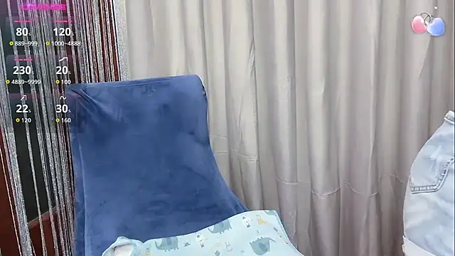 Snapshot of seangBibi chatting on October 2025 01:06:01 AM seangBibi online show from October 2025 01:06:01 AM