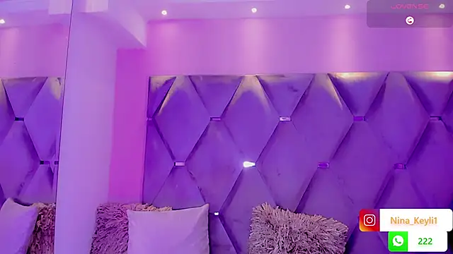 Nina Keyli online show from November 2025 08:19:02 PM