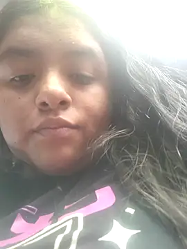 EmilyBrownn  online show from September 2025 07:03:02 PM