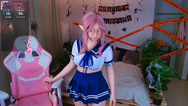 Daine Pastry online show from October 2025 02:29:01 PM