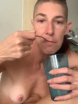 HerrundFrau-M online show from March 2025 08:17:01 AM