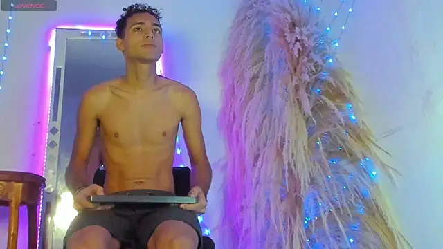 Snapshot of arthemisa_hot chatting on October 2025 01:22:02 PM arthemisa hot online show from October 2025 01:22:02 PM