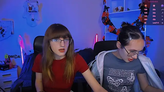 mona cloud online show from October 2025 08:00:02 PM