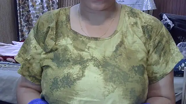 Snapshot of Hot_Anshi120 chatting on June 2026 05:12:01 AM Hot Anshi120 online show from June 2026 05:12:01 AM
