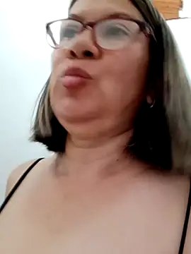 Snapshot of victoria_wayne chatting on March 2025 01:29:01 PM victoria wayne online show from March 2025 01:29:01 PM