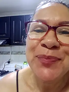 Snapshot of victoria_wayne chatting on September 2025 10:26:02 AM victoria wayne online show from September 2025 10:26:02 AM