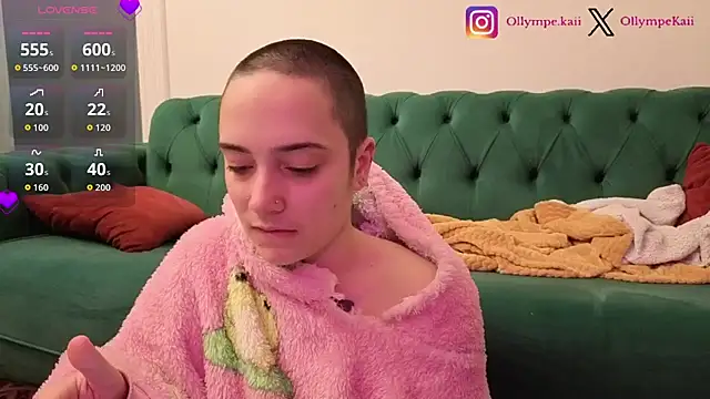 OllympeKaii online show from November 2025 07:13:01 PM