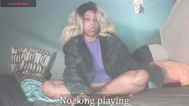 Snapshot of StellaDallas69 chatting on October 2025 11:24:01 AM StellaDallas69 online show from October 2025 11:24:01 AM