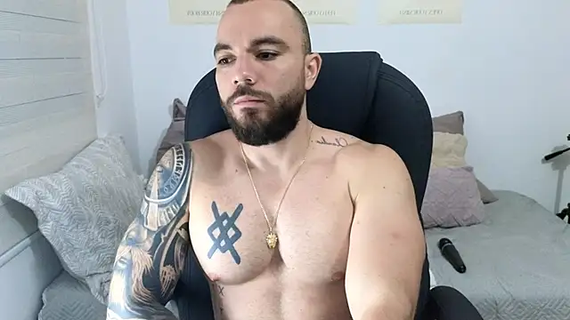 Isaac Carter online show from September 2025 11:03:01 AM