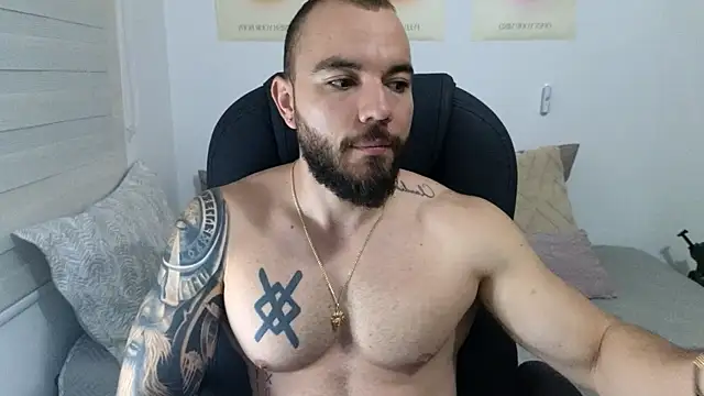 Isaac Carter online show from October 2025 11:07:02 AM